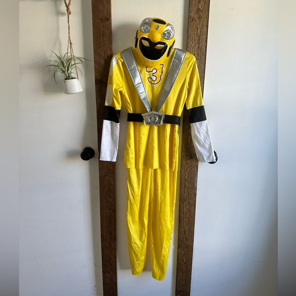 Power Ranger RPM Yellow Ranger Child Size Large (10/12) 3 PC Costume - Picture 1 of 16